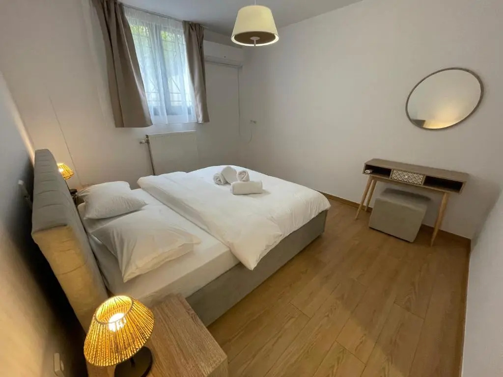 Nala's apartment I