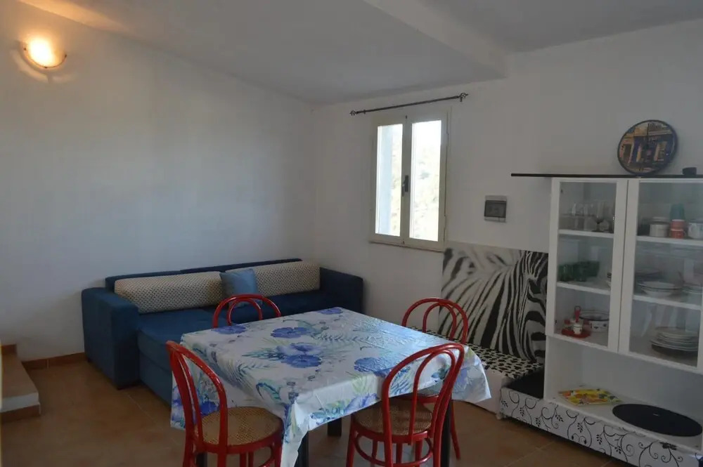 Casetta Verde on the Hills With sea View at Three Kilometers From San Teodoro