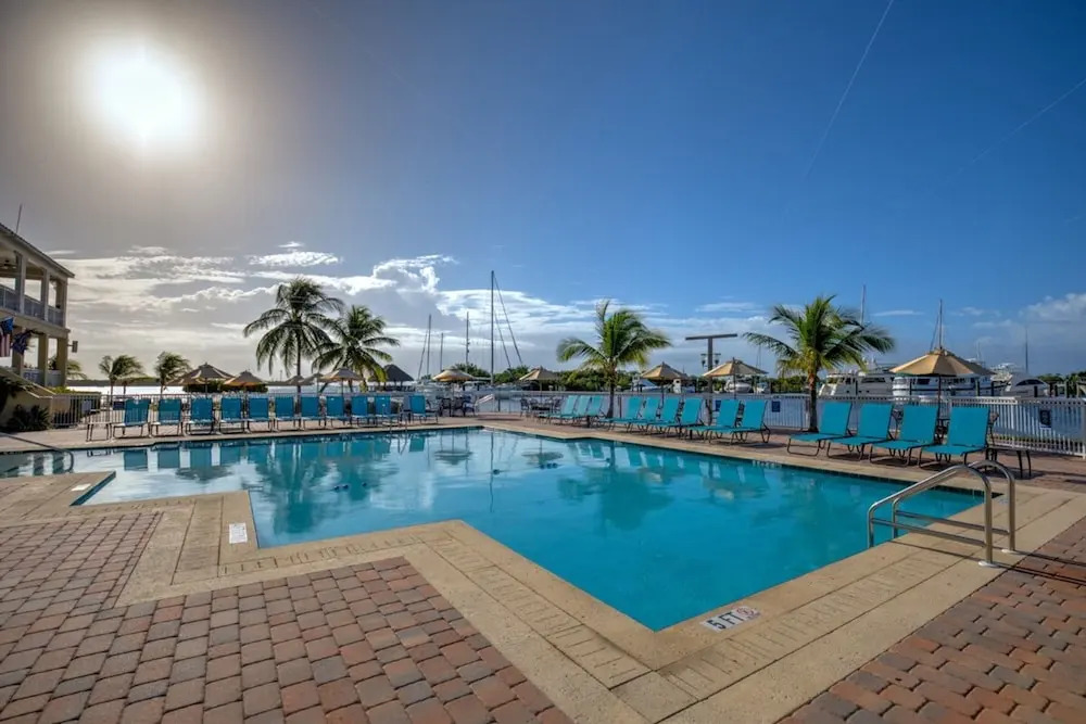 Grand Marina Suite -Waterfront Condo