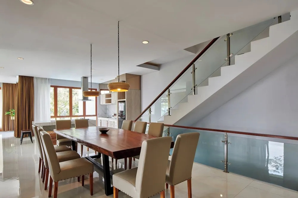 Asmaya Hill View Villa 7 Bedrooms With a Private Heated Swimming Pool and a Billiard Table