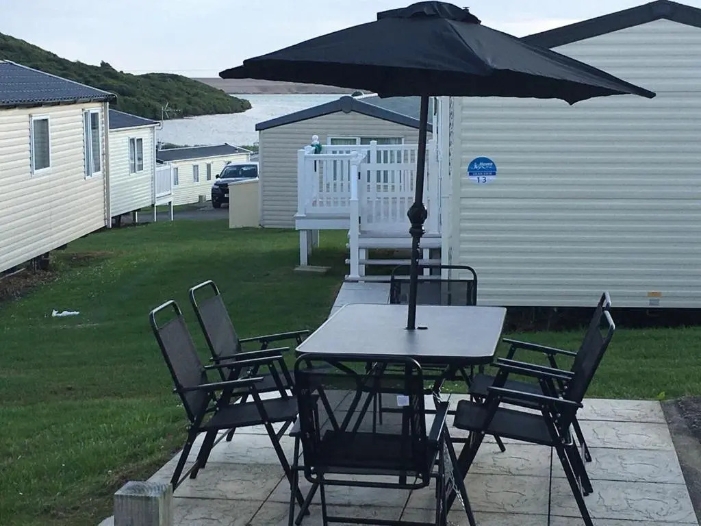 Swan View Haven, Littlesea