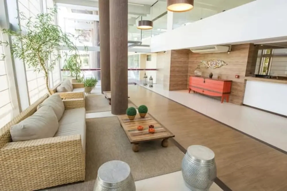 Cobertura com Piscina Privativa | Pé na Areia | Vista Mar | Barra Bali | Destino BSM 417