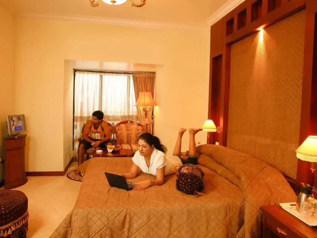 Regant Lake Palace Hotel