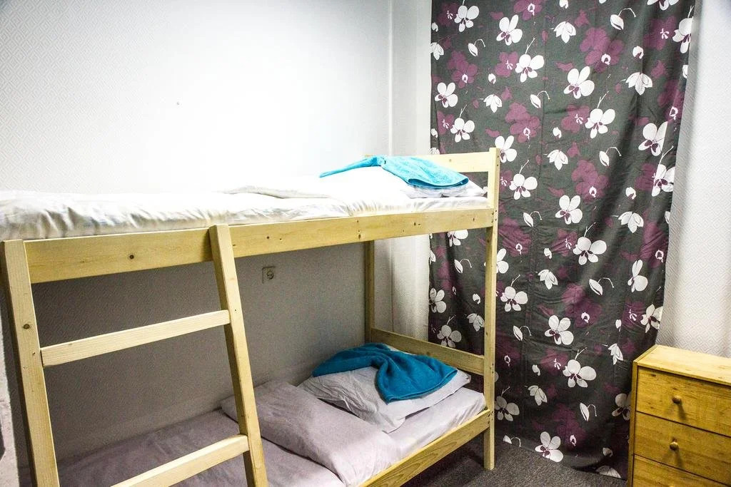 Come&Sleep Hostel