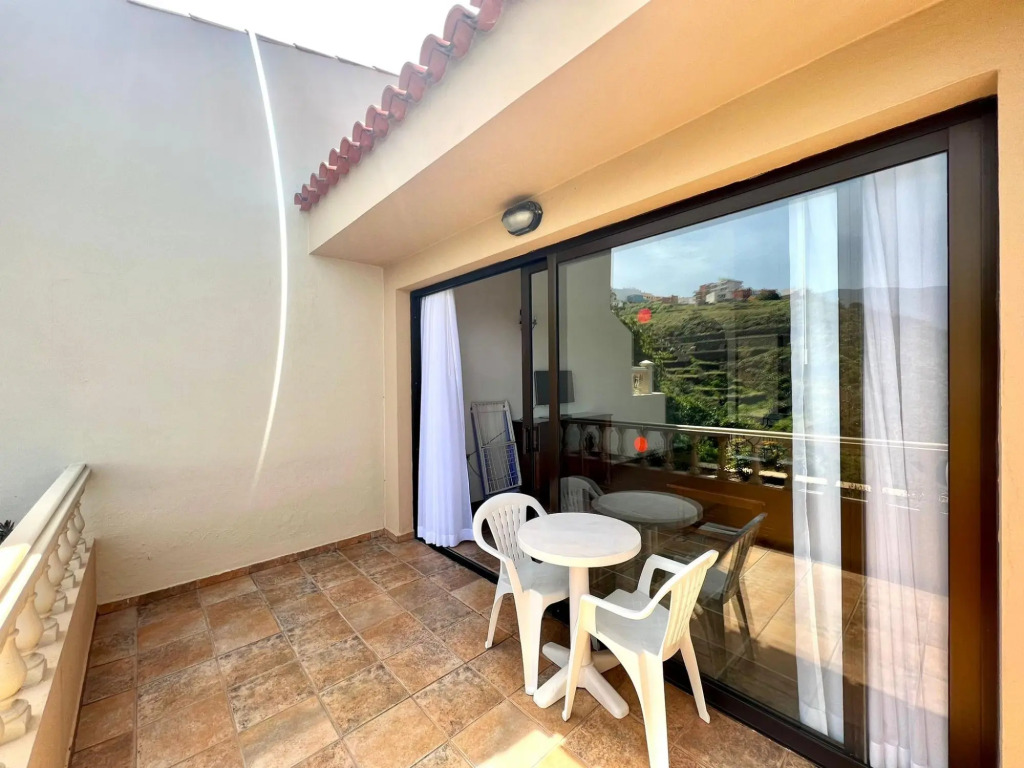 Standard AP, with sea views, pool in Playa Roques