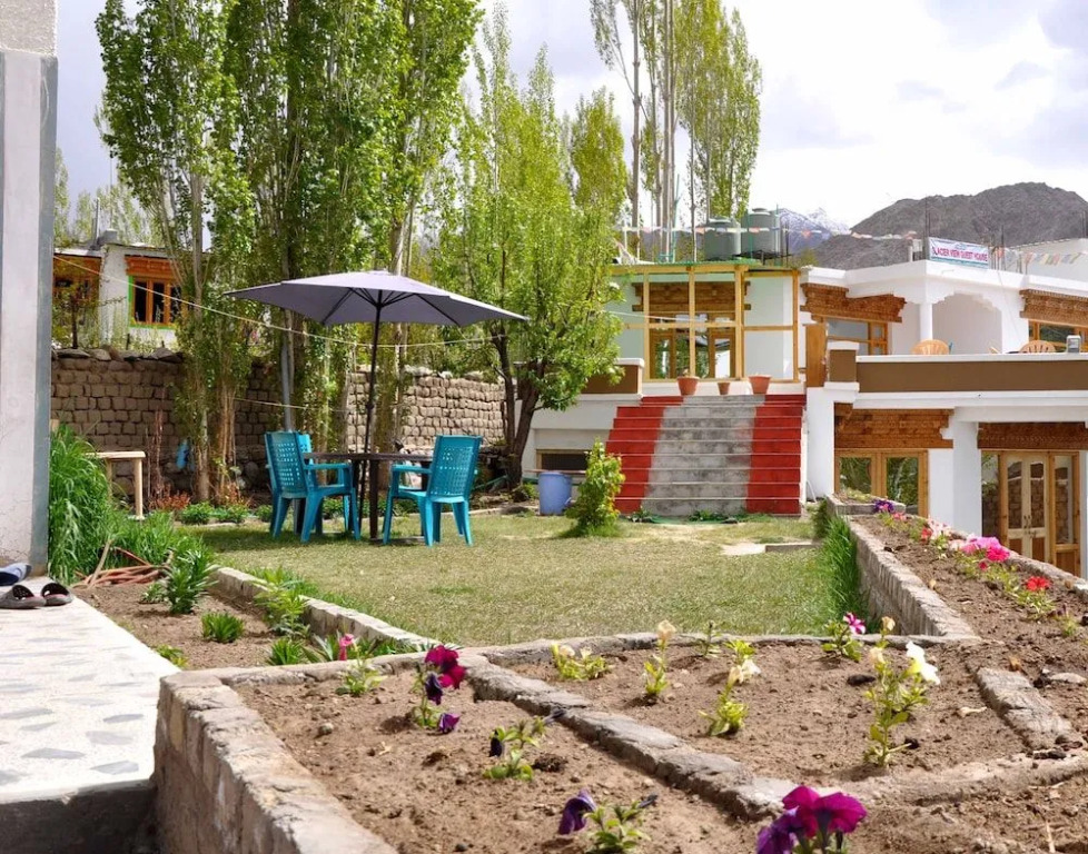 Glacier View Guest House
