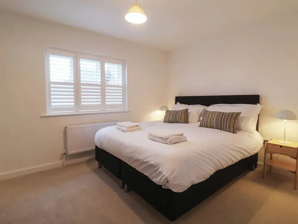 Inishnee House