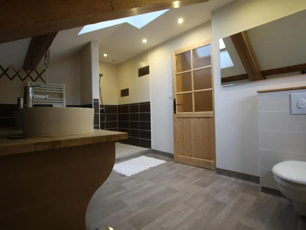 Grande maison avec cheminée, proche nature, idéale pour familles et amis, animaux admis. - FR-1-589-229