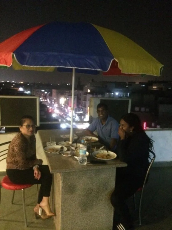 Airport Hotel Mahal
