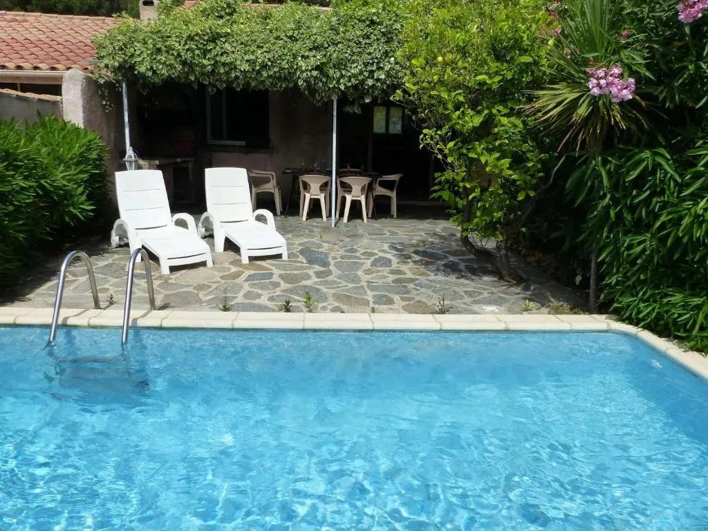 Maison le Lavandou, 2 pièces, 6 Personnes - FR-1-308-46