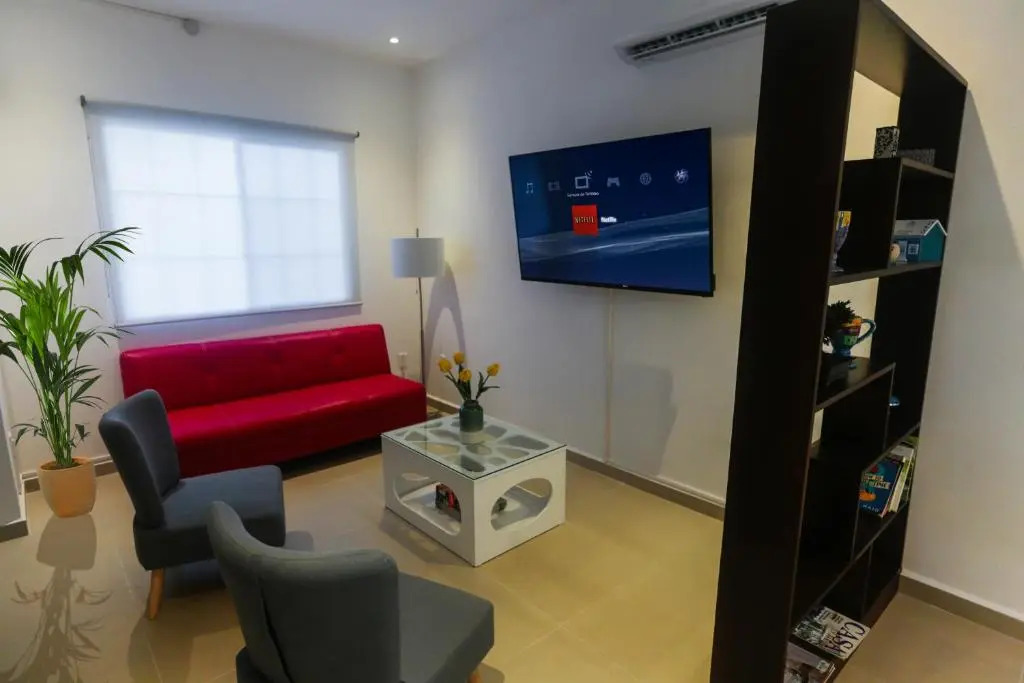Casa Rosa Smart House