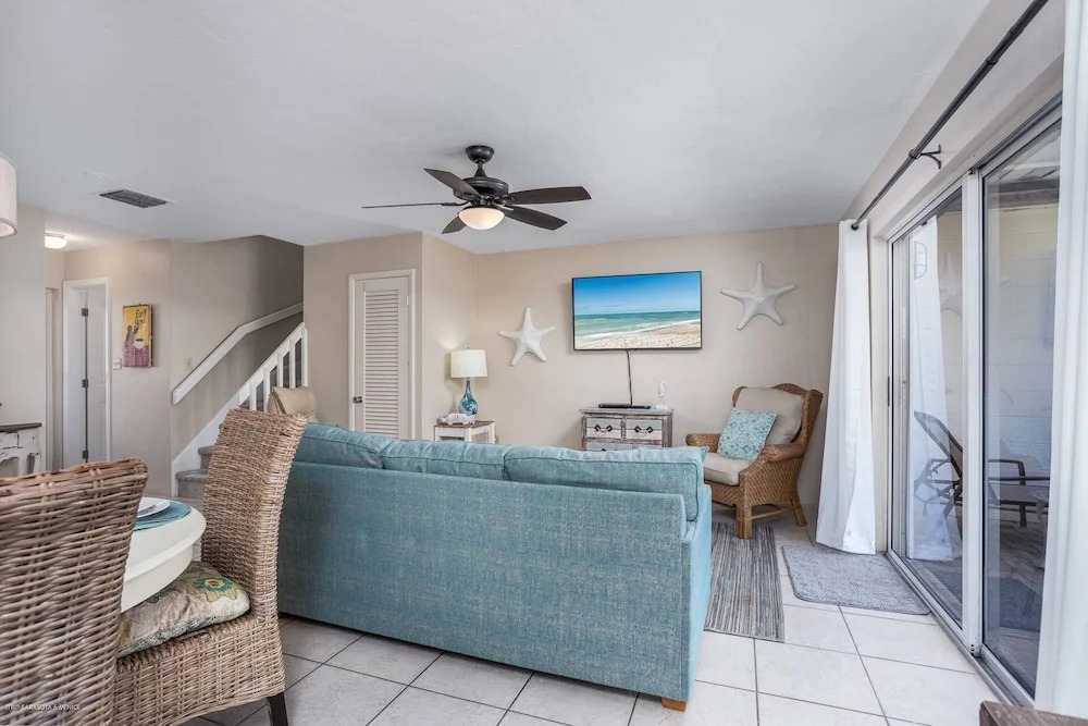 Jamaica Royale Townhome #3 - Steps To Pool & Beach