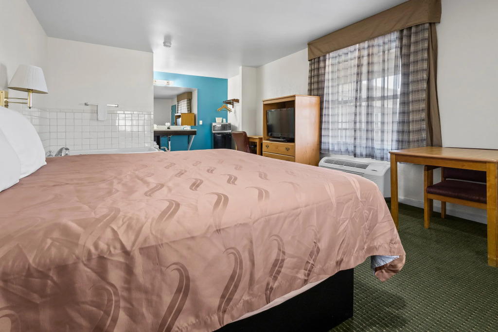 Capital O First Heritage Inn Rantoul IL I 57