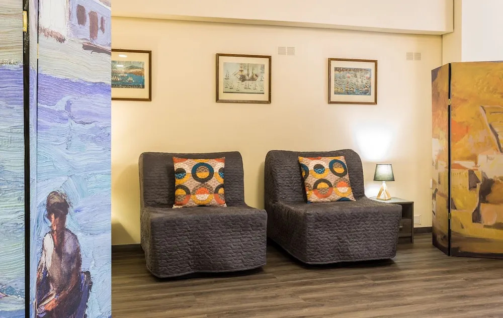 Exceptionally located apartment in Plaka