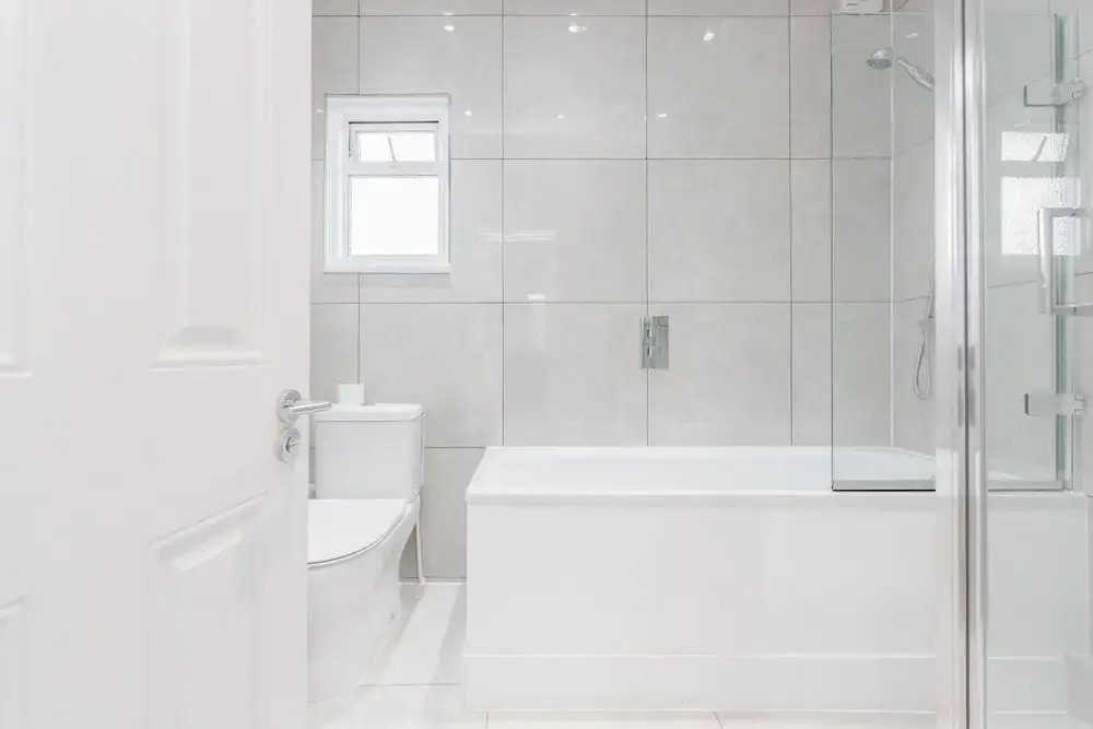 Modern & Spacious 3BR Terraced House