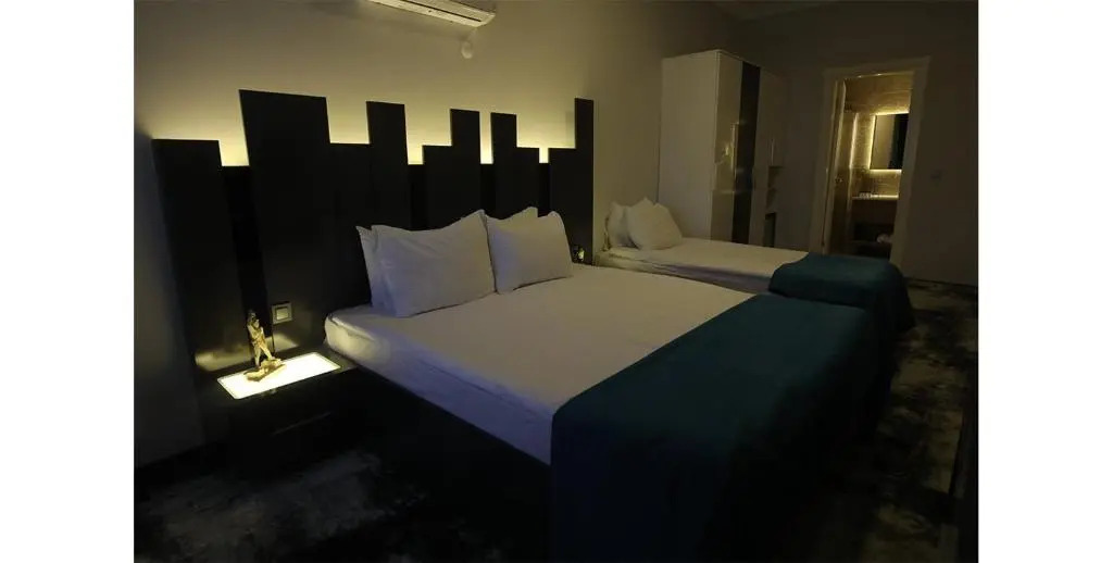 Plaza Hotel Izmir
