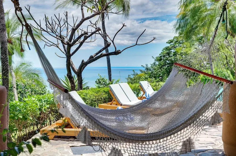 Luxury Villa: Hot Tub: Ocean Views: Fully Staffed