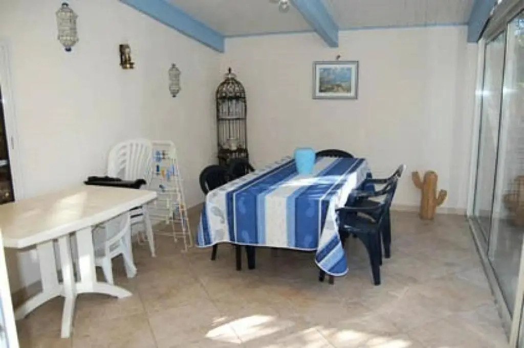 Résidence LE VILLAGE GREC - Maisons & Villas pour 5 Personnes 84