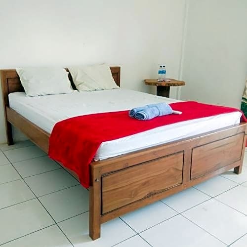 Flores One Love Homestay Hostel and Tours Near Komodo International Airport RedPartner