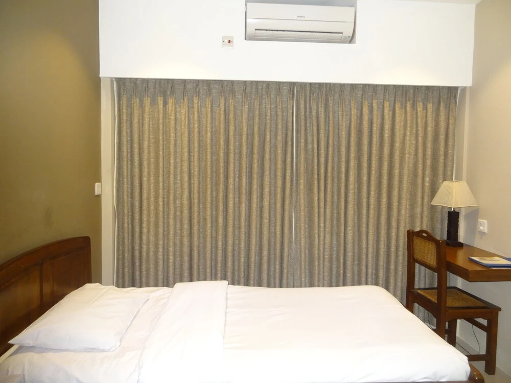 Hotel Grand Circle Inn