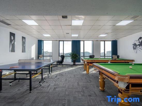 Tongbo Mountain International Hotel
