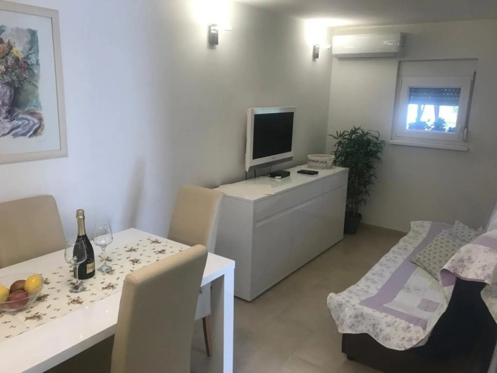 Holiday house Nadi - cosy & quiet: Milna (Brac), Island Brac