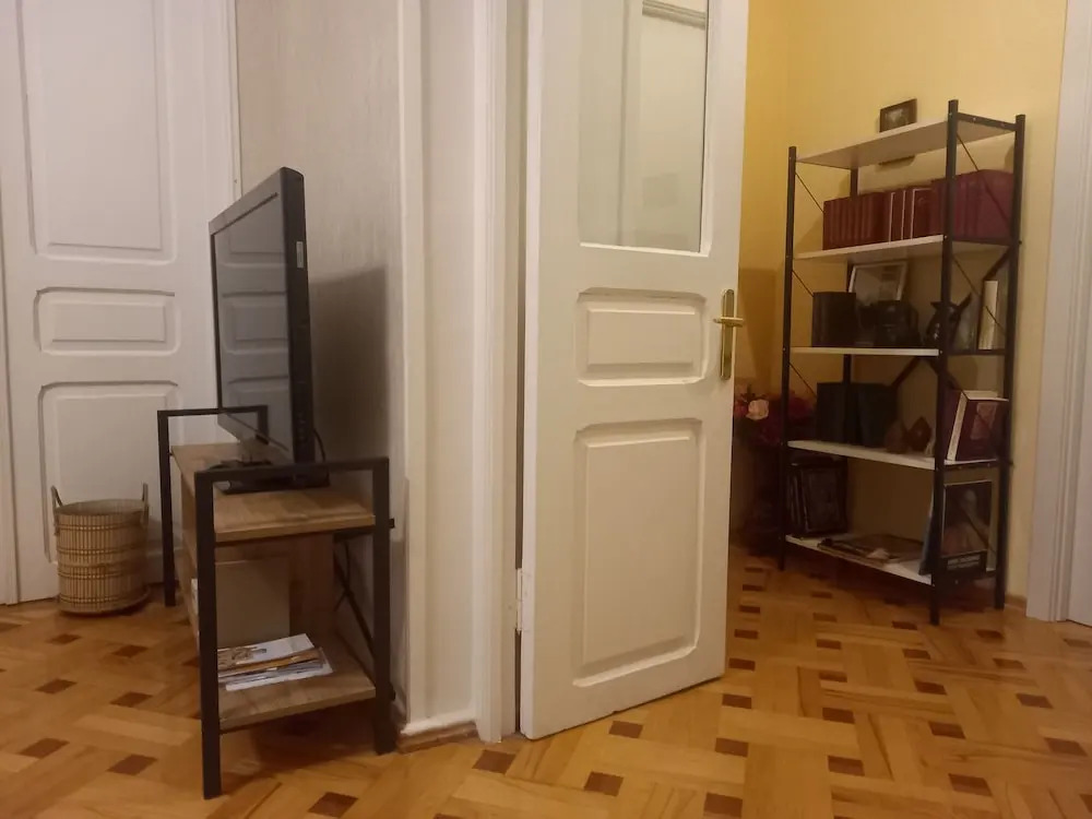 Old Gate