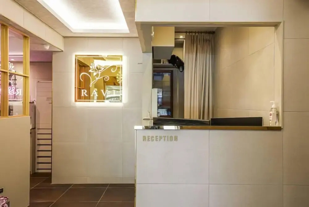 Hotel Ravi