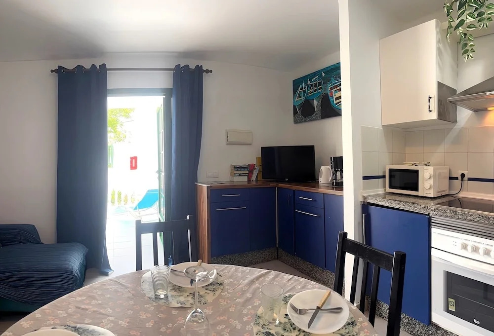 Apartment Florencia, With Pool Wifi in Puerto del Carmen
