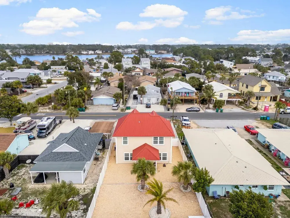 Pet Friendly Beach House - Sunset Escape