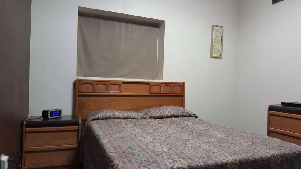 Hat Motel