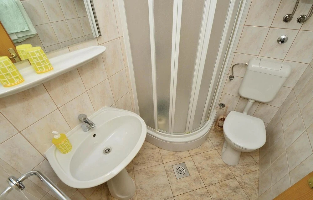 Awesome Home in Dubrovnik With Wifi and 2 Bedrooms