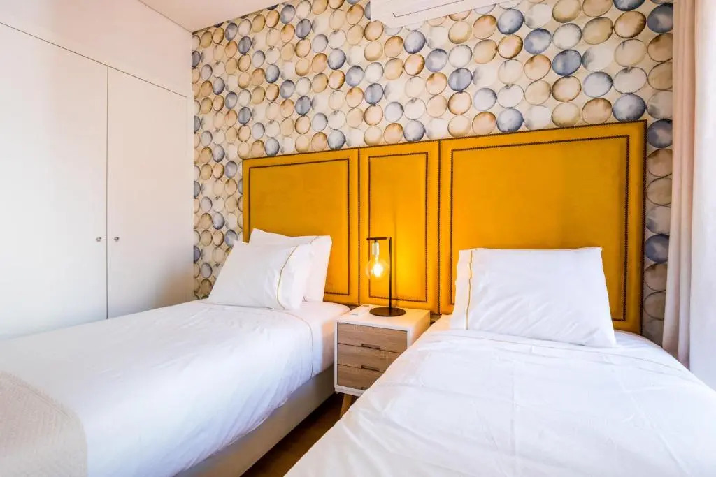 ALTIDO Bairro Alto 2-BR Apartment with Large Terrace