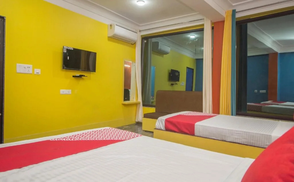 Relax Lodge By OYO Rooms