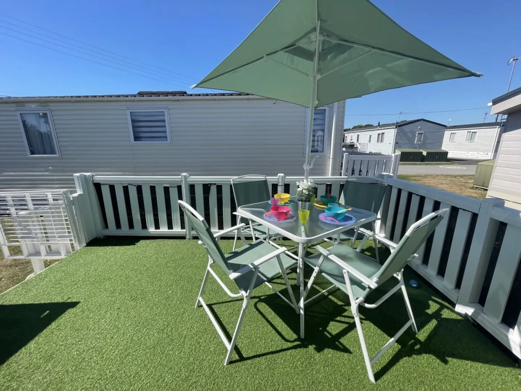 27 Tower View Pevensey Bay Holiday Park Beach