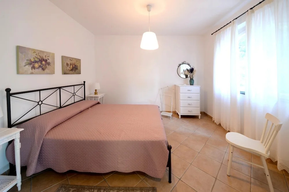 Apartment With 2 Bedrooms in Ancona, With Enclosed Garden and Wifi
