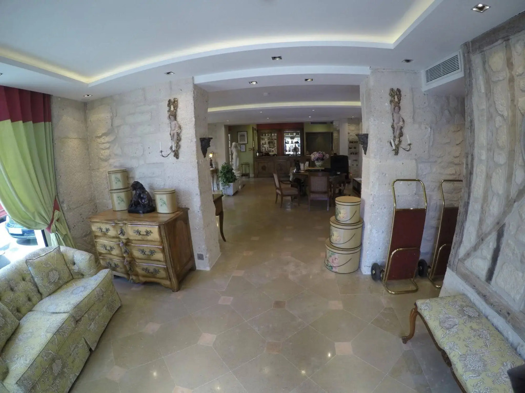 Le Relais Médicis