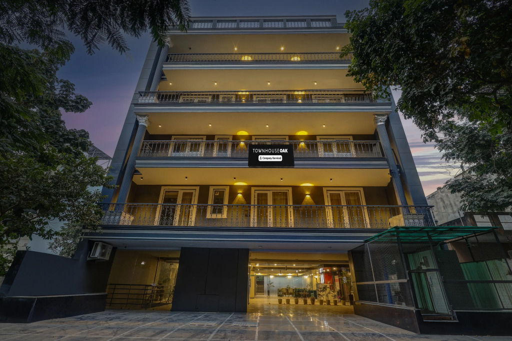Townhouse Oak Udyog Vihar