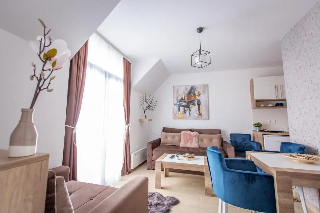 Apartments View Dvori E25