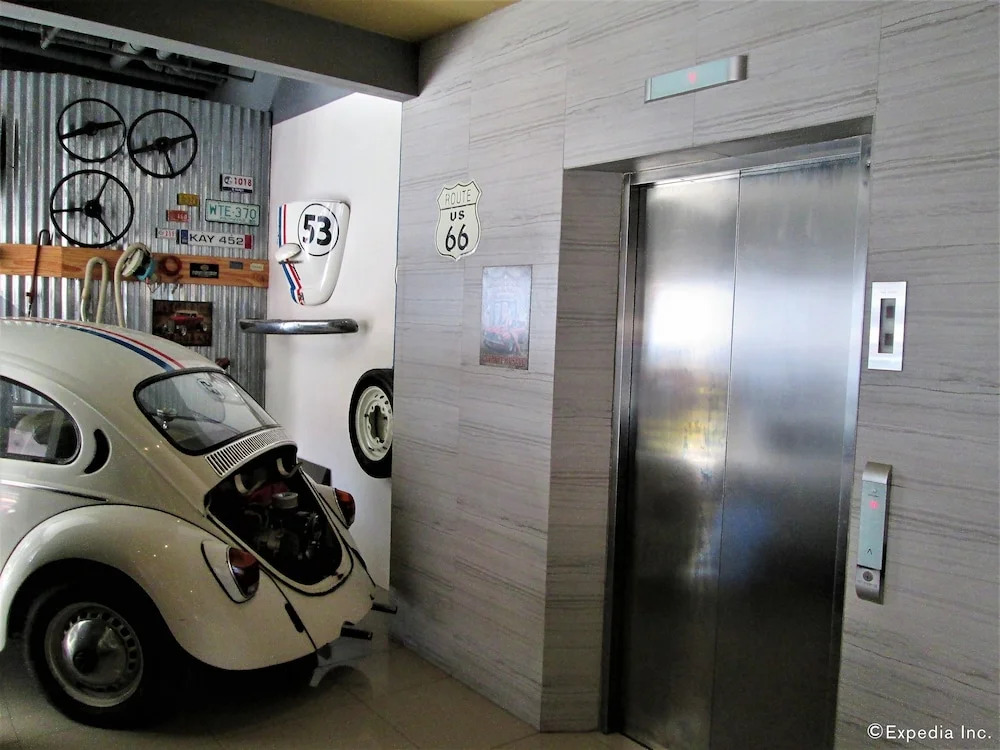 G-Galyx Inn Hotel