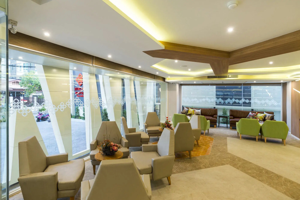 Zircon Hotel