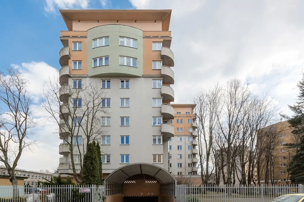 Studio Majewskiego Warsaw by Renters