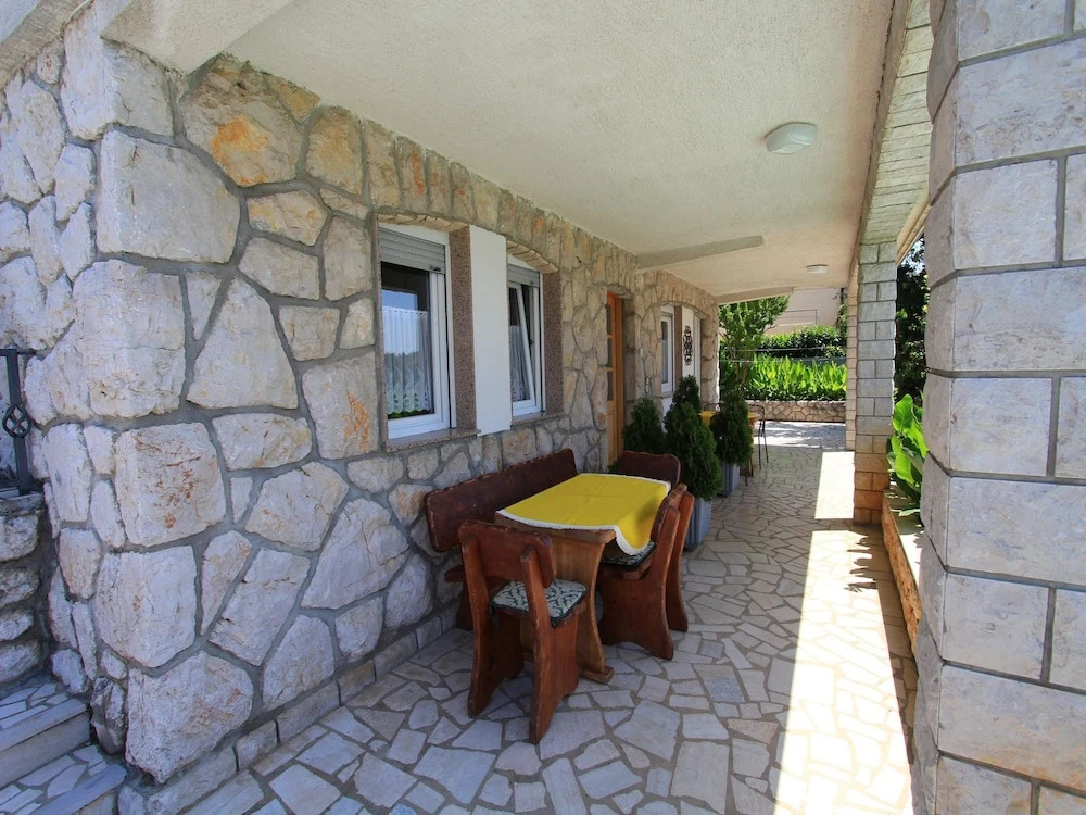 Apartment Elena