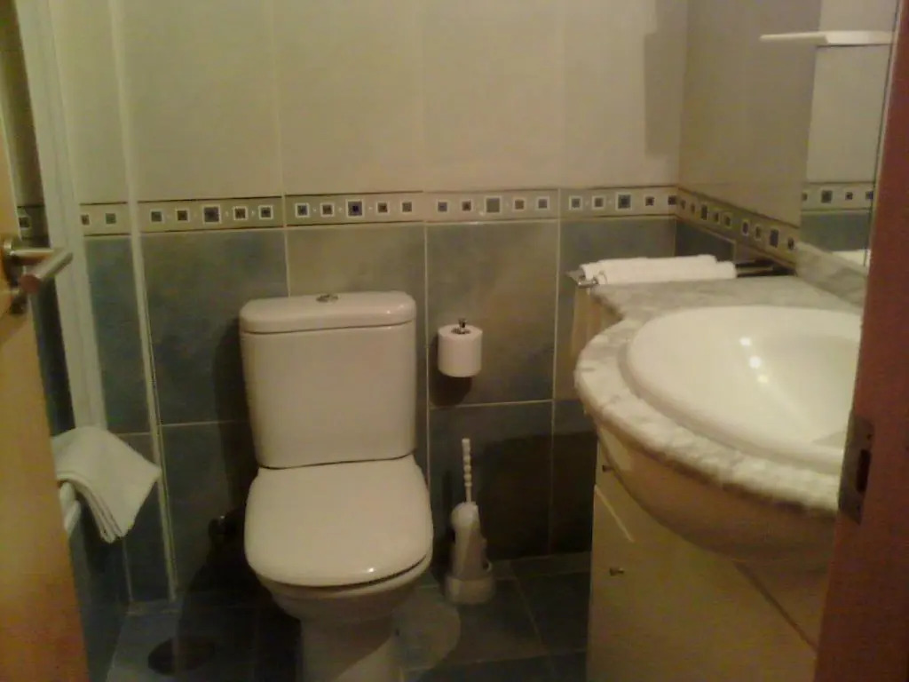 PISO DE 3 HABITACIONES, CON GARAJE INCLUIDO, A 1500 metros de la CATEDRAL