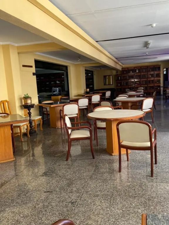 Rovi Plaza Hotel