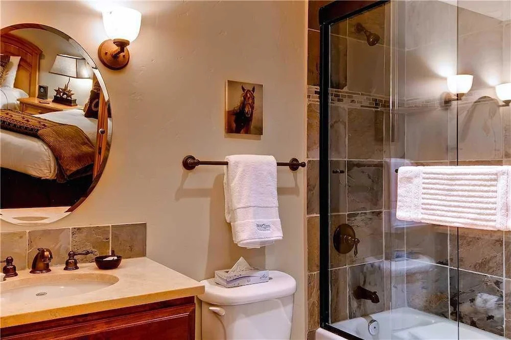 6109 Bear Lodge, Trappeur's Crossing Apartment 3