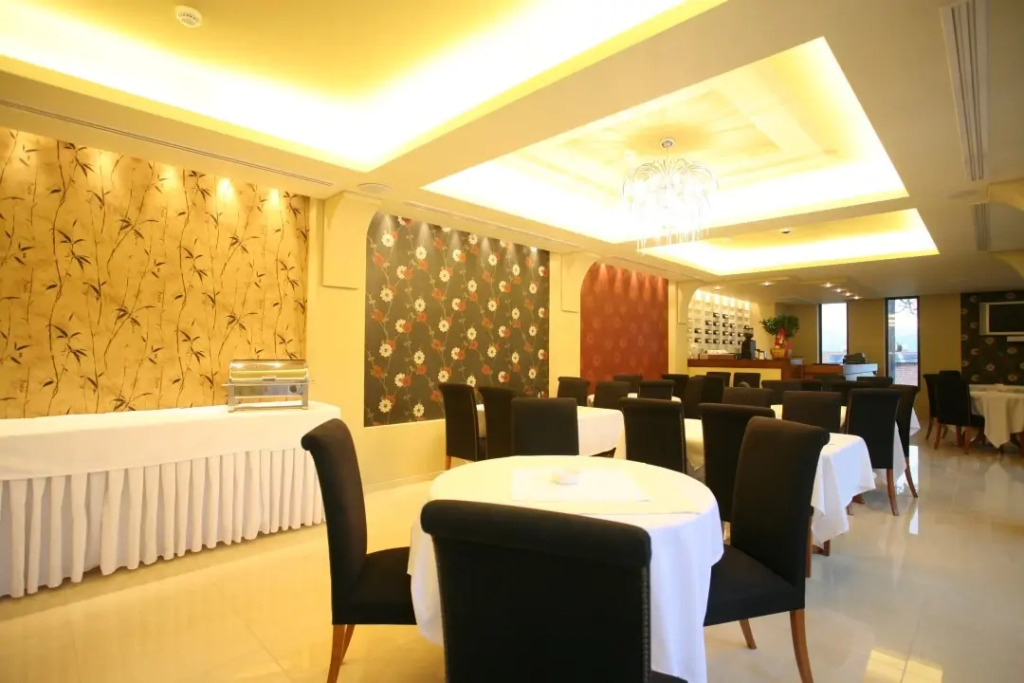 Hotel Tesoro