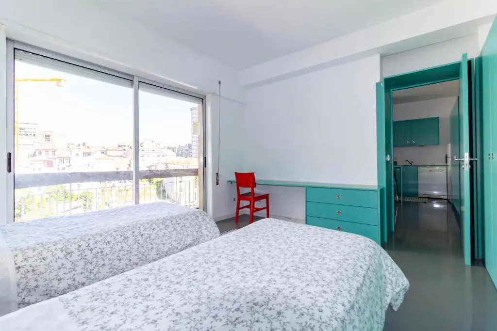 Porto Downtown Apartment 3T with Balcony