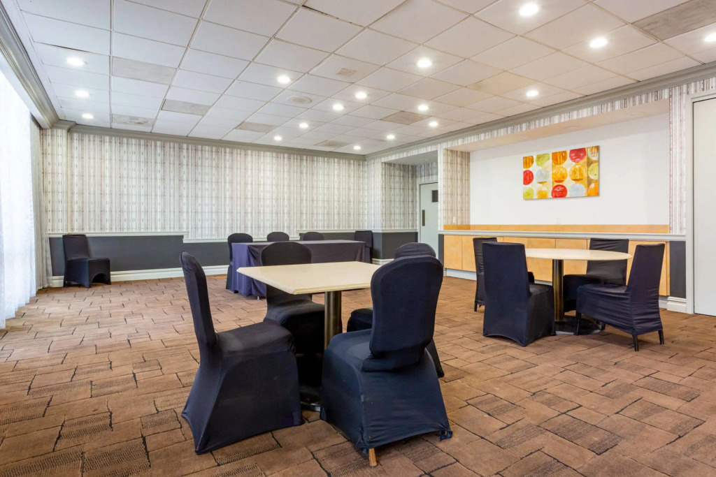 Comfort Inn & Suites Baltimore Inner Harbor