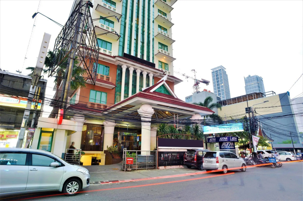 Zen Premium Near Grand Indonesia Mall